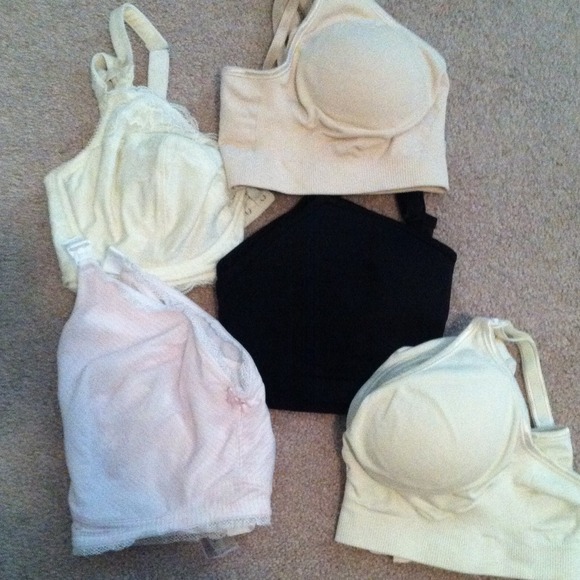 Lot of 5 xl-DDD nursing bras. Bravado, etc