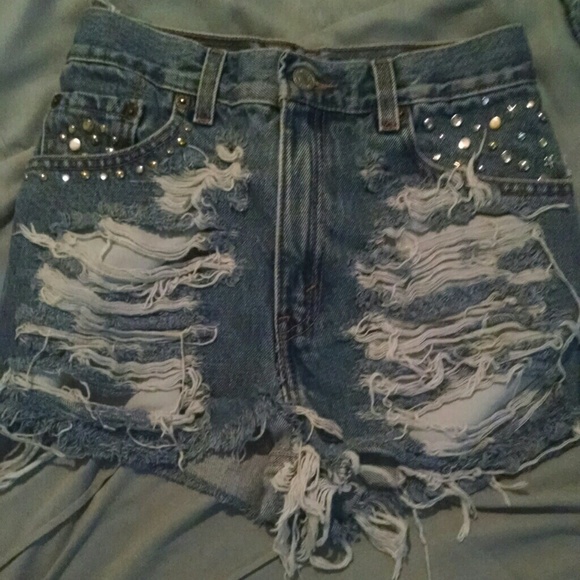 Levis high waisted shorts