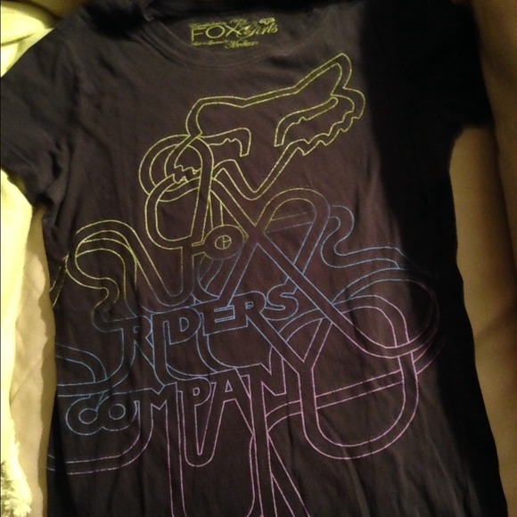 Sold locally Fox tee shirt
