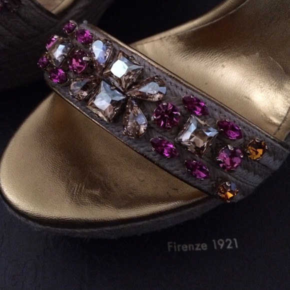 Gucci Carolina Wedge - Picture 3 of 4