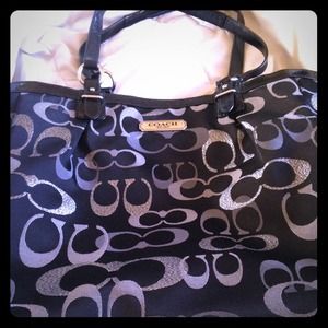 Large COACH Tote/handbag