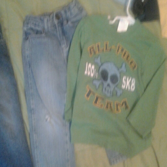 Jeans and long sleeved tee