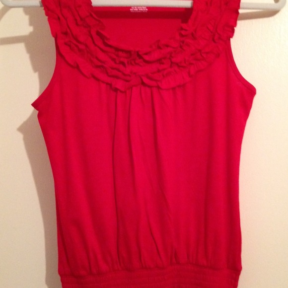 2 Ruffled Tank Tops - Picture 2 of 4