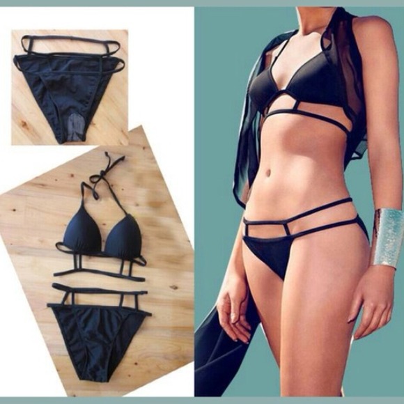HOT ITEM ! Black cage bikini. NWOT