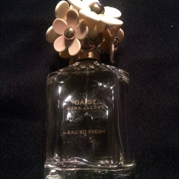 Daisy by Marc Jacobs