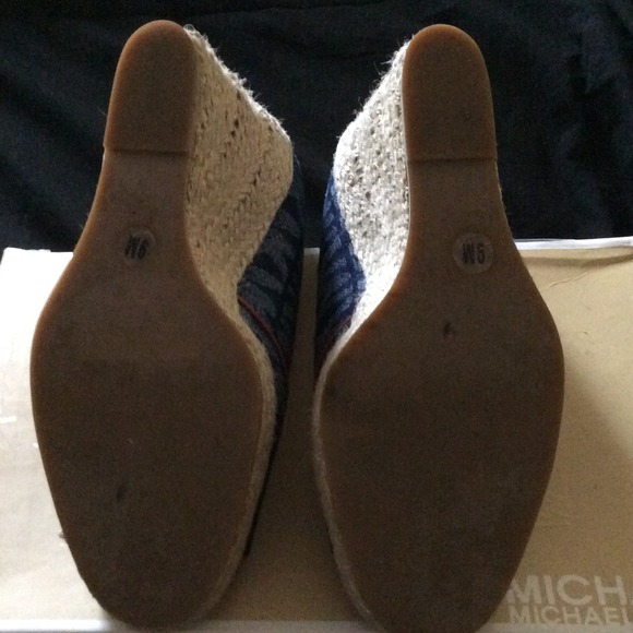 Denim Michael Kors wedge heel shoes - Picture 2 of 4