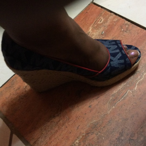 Denim Michael Kors wedge heel shoes - Picture 4 of 4