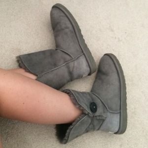 Grey Uggs