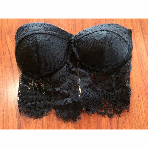 Missguided Black Lacy Crop Top