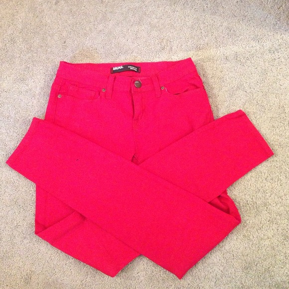 Red skinny jeans