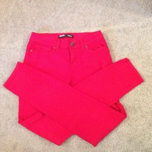 Red skinny jeans