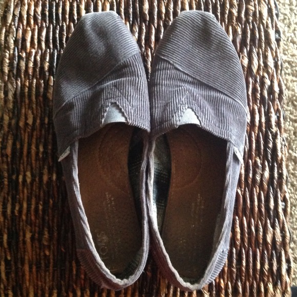 TOMS Shoes - TOMS corduroy grey flats with pink bottom 7.5