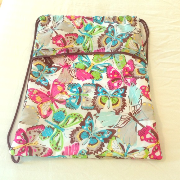 Thirty-one Flutter Butterfly "clinch sac"