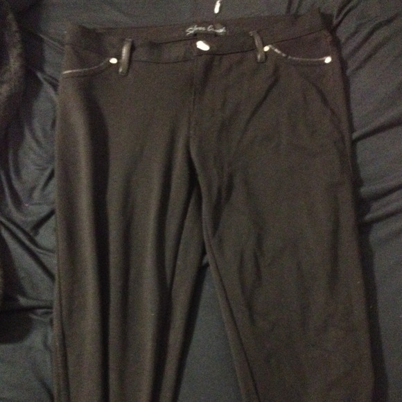 Black stretch skinny jeans