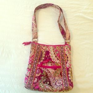 Vera Bradley large hipster in Very Berry Paisley