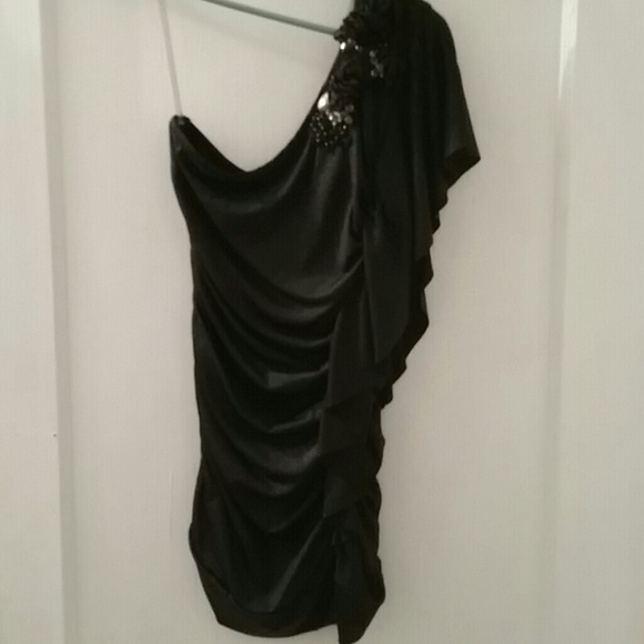 One shoulder night out shirt - Picture 1 of 3