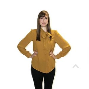 Asymmetrical bow top