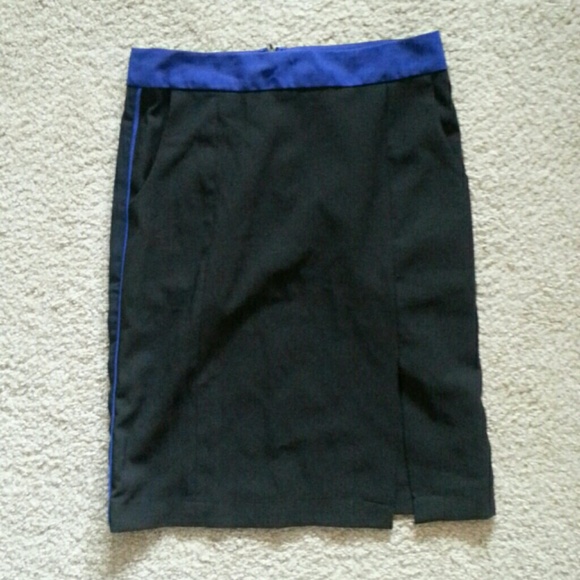 REDUCED PRICE Black pencil skirt