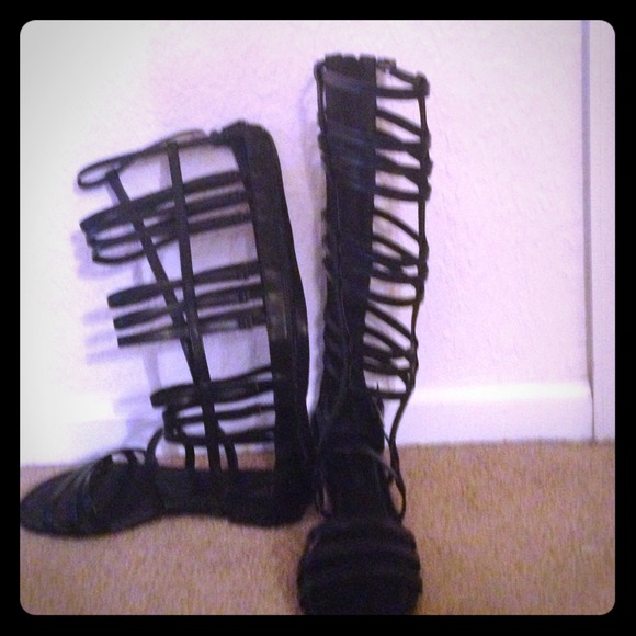 Gladiator sandal