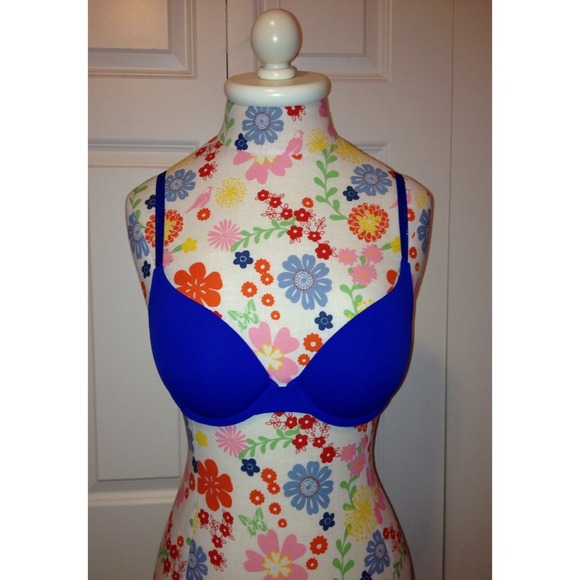 PINK Victoria's Secret Other - 🎉Sale🎉Victorias Secret Push-up Bra✨
