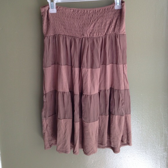 Brown dress - Picture 2 of 2