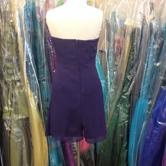 Strapless chiffon short dress. - Picture 2 of 2