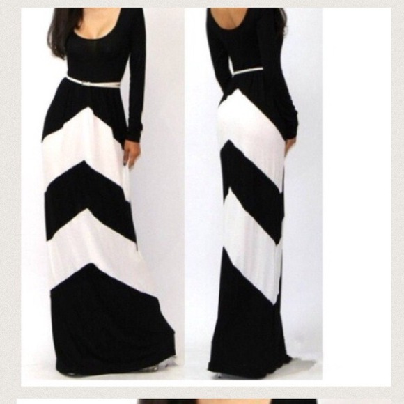 Black and White long sleeve Maxi!