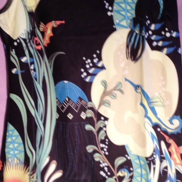 Seascape Bodycon Dress - Picture 3 of 4