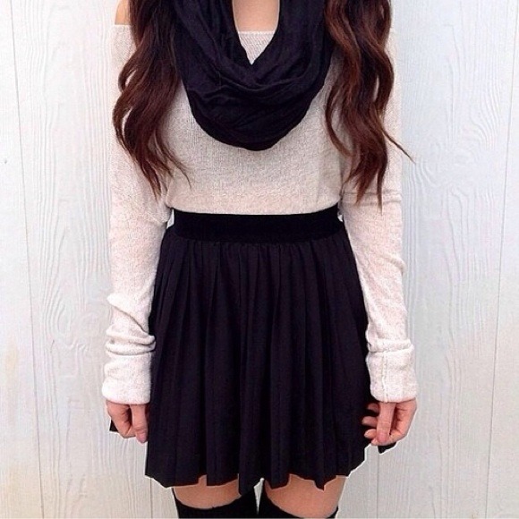Black Infinity Scarf