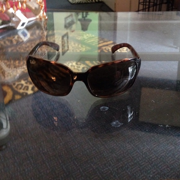 Brand new brown tortoise shell coloring Ray ban