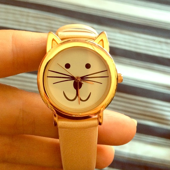 lil kitty watch