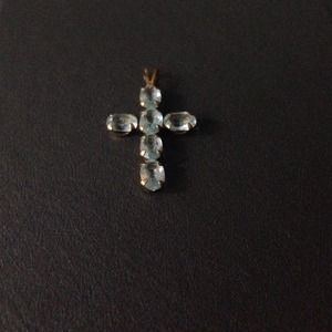 10k gold with aquamarine stones cross🎀🌹