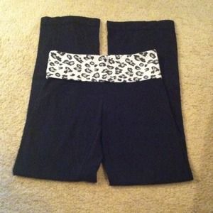 Cheetah yoga pants!!