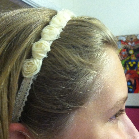 Lace headband with chiffon roses