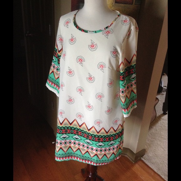 Dresses & Skirts - Cream tunic dress new final reduction