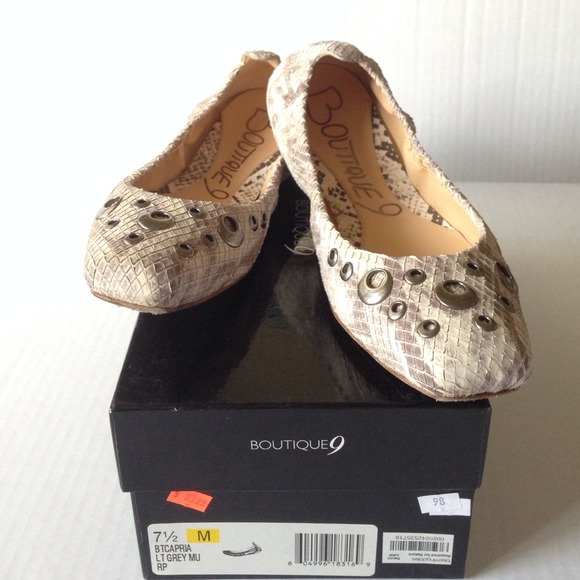 💎REDUCED💎Boutique 9 Capria flats size 7.5