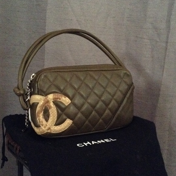Chanel small shoulder bag
