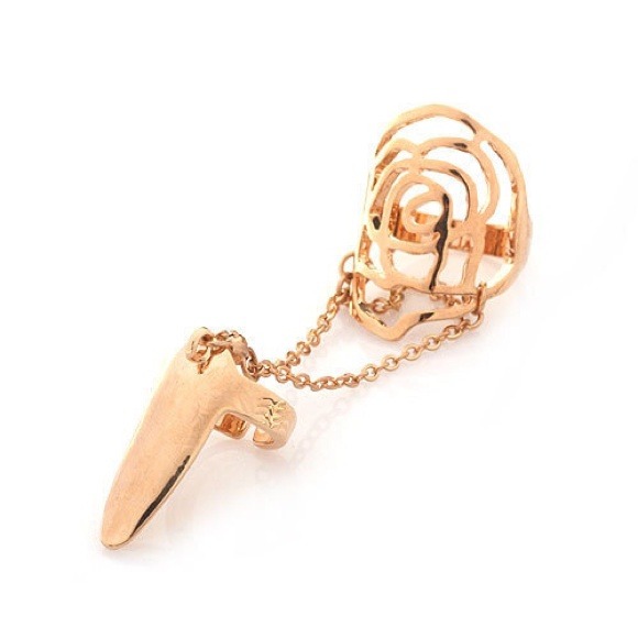 Rose pattern Two part ring - Picture 3 of 4