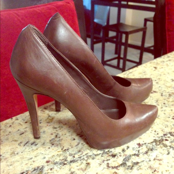 ❌❌SOLD!! Brown Leather Aldo Pumps!