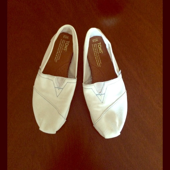 White toms