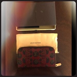 Monogram wallet