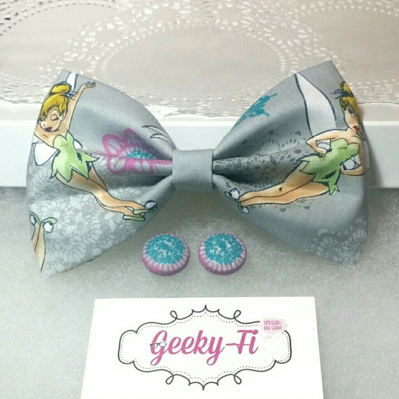 Disney Tinkerbell Charcoal Hair Bow w/ Earrings - Picture 2 of 2
