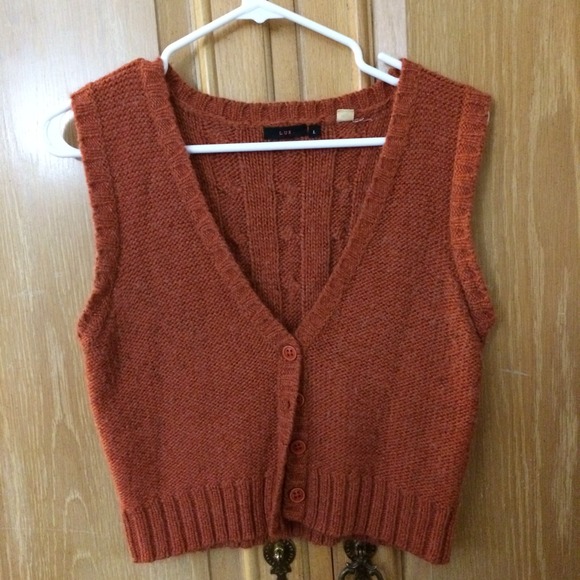 SOLD 🚫 - Warm Brown/Orange Vest - LUX