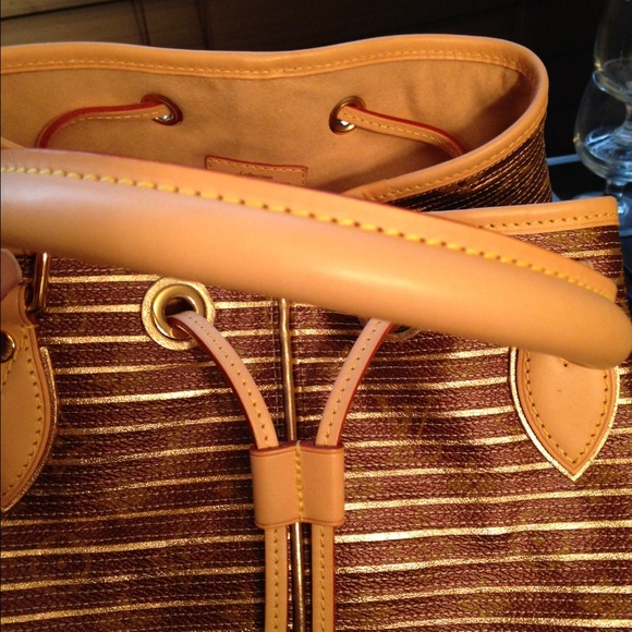 Louis Vuitton "Limited Edition" Eden Noe in Peche - Picture 4 of 4