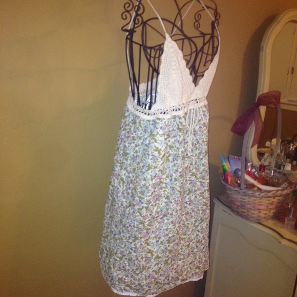 Floral Dress - Picture 2 of 2