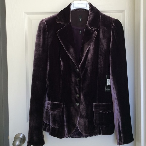 SALE!!! New TAHARI velour jacket