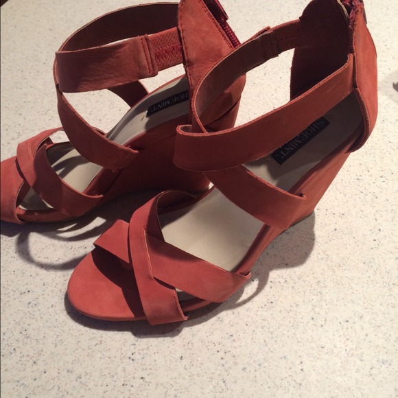 Red/coral Shoemint wedges