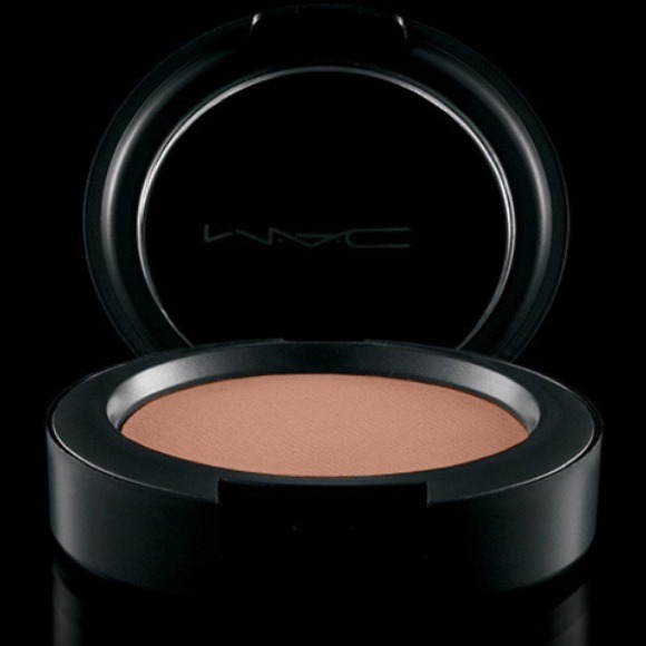 Mac powder blush: Harmony