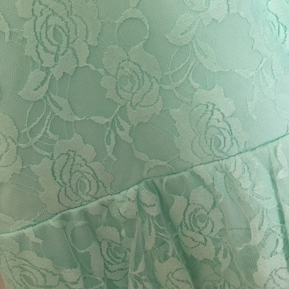 Sea foam green lace tiered top. - Picture 3 of 3