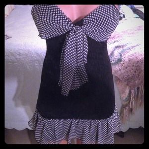 Polkadot minidress with lace up back